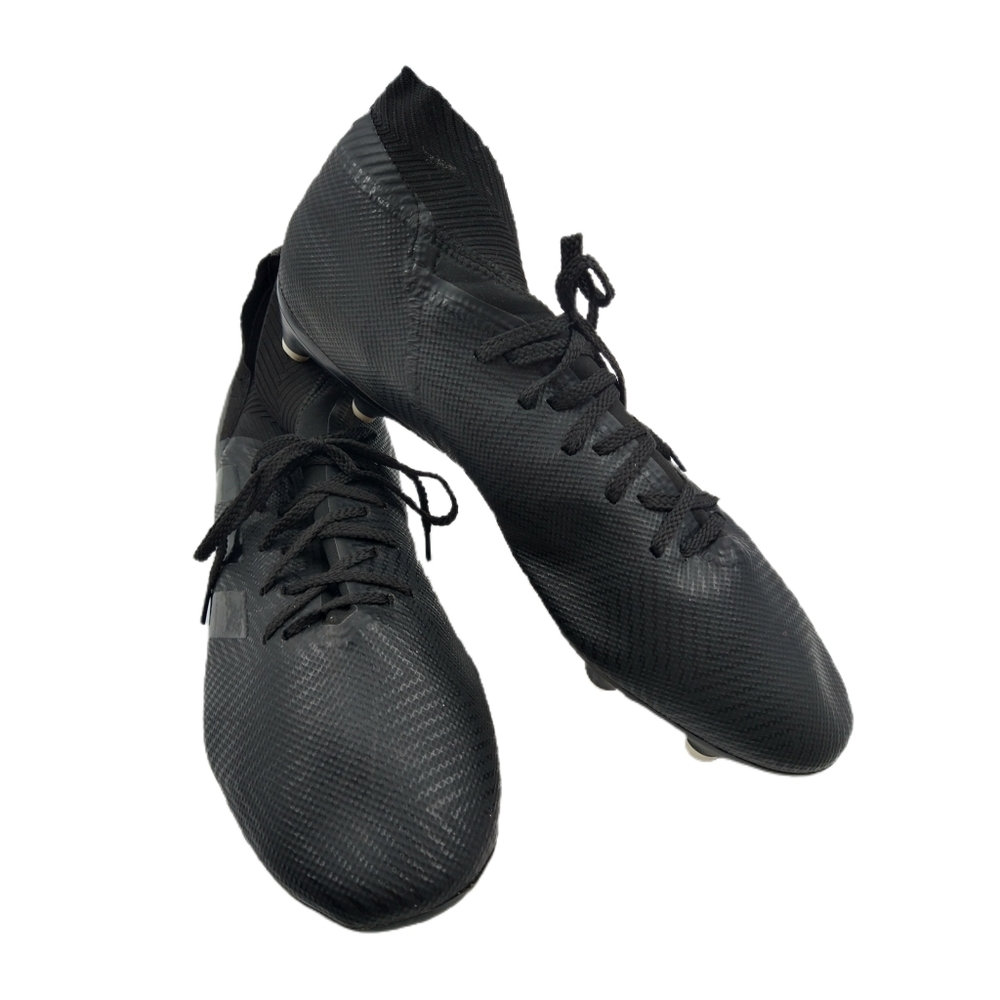 Addias Men's NEMESIS black soccer cleats pre-owned gently worn size 12 MESSI